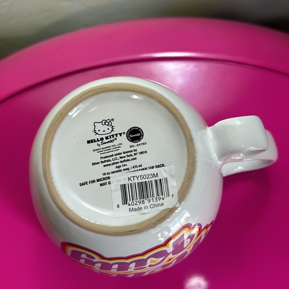 Hello Kitty mug/ cup - Picture 4 of 6